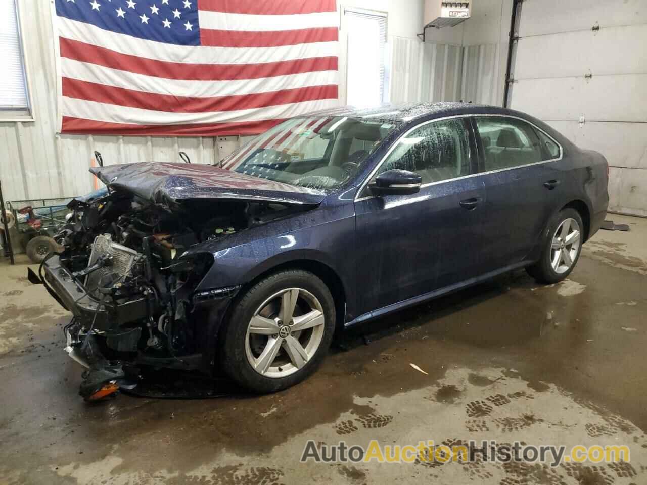 2015 VOLKSWAGEN PASSAT S, 1VWAT7A32FC081620