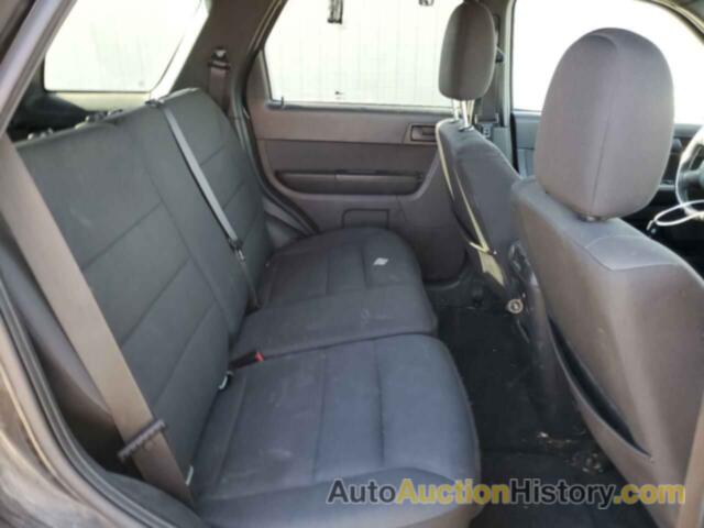 FORD ESCAPE XLT, 1FMCU0D73BKB72681