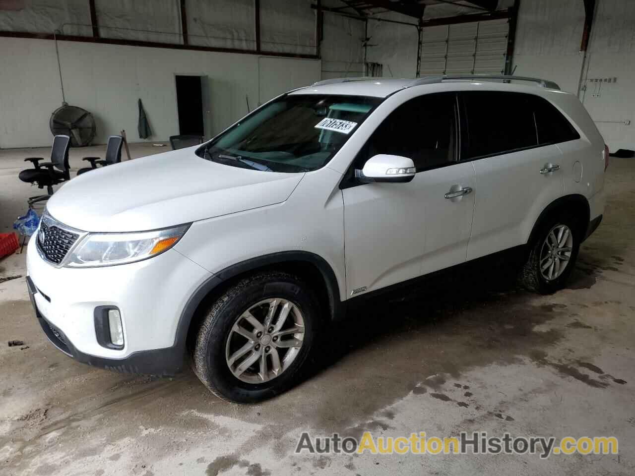 KIA SORENTO LX, 5XYKTCA64FG572177