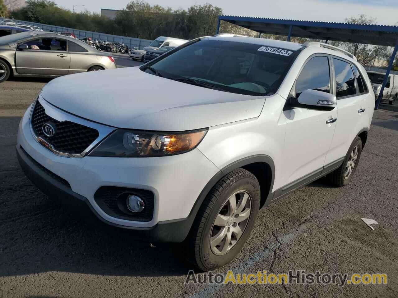 KIA SORENTO LX, 5XYKT3A65DG340765