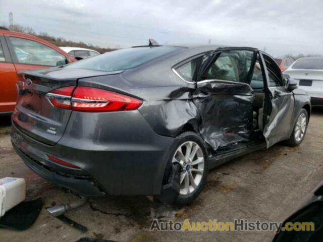 FORD FUSION SE, 3FA6P0HD8KR128962