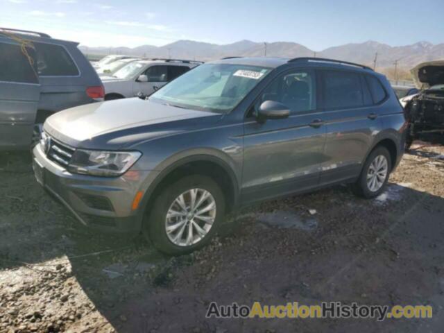 VOLKSWAGEN TIGUAN S, 3VV0B7AX2LM047077