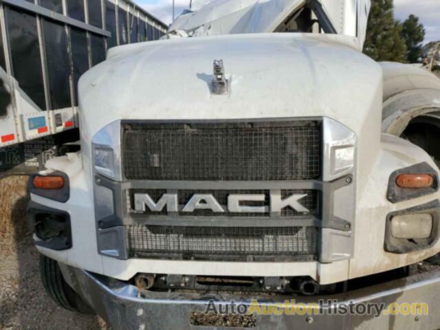MACK MD, 1M2MDBAA2NS004101