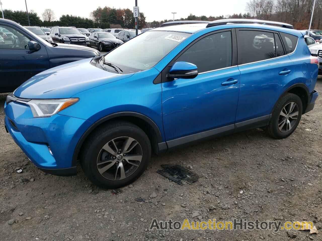 TOYOTA RAV4 XLE, 2T3RFREV4HW549125