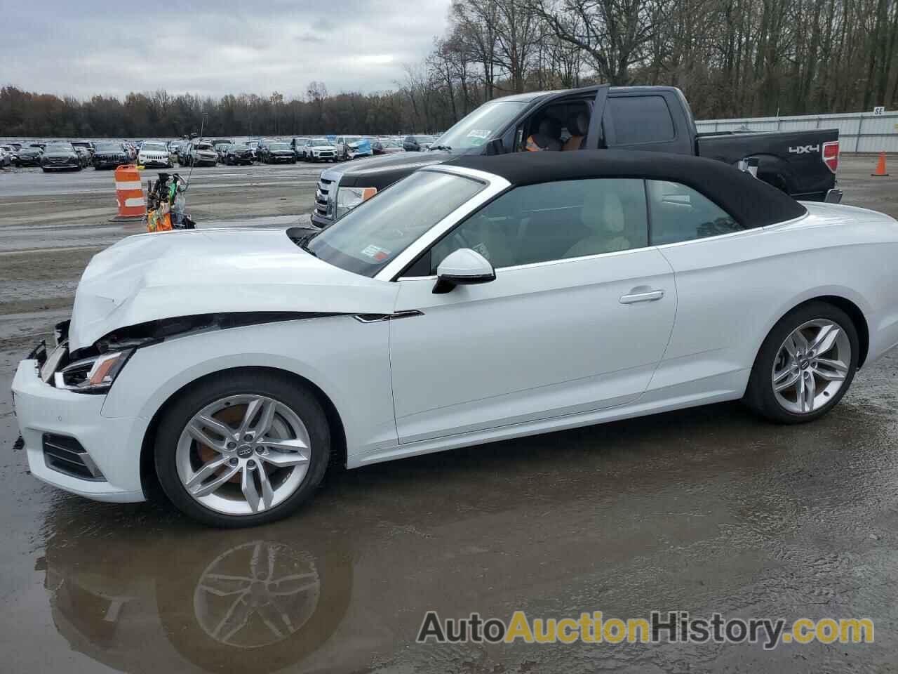 AUDI A5 PREMIUM PLUS, WAUYNGF54KN009898