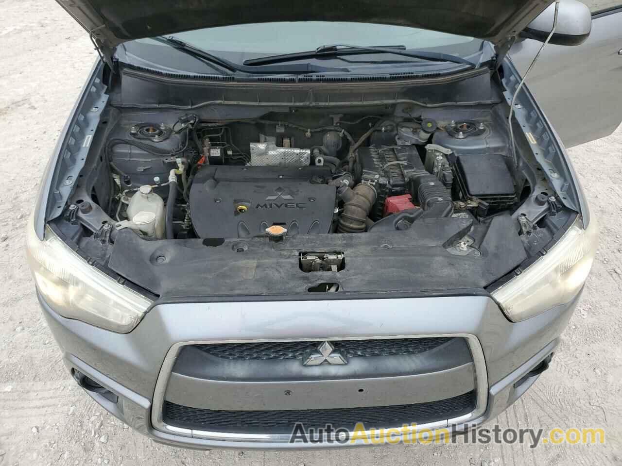 MITSUBISHI OUTLANDER ES, JA4AP3AU9BZ002728