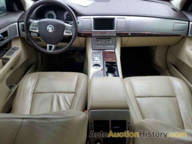 JAGUAR XF PREMIUM, SAJWA0GB2BLS06289