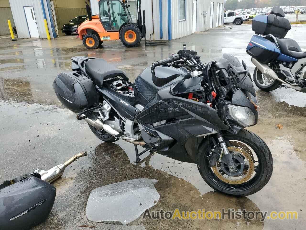 YAMAHA FJR1300 AE, JYARP26E9FA000613