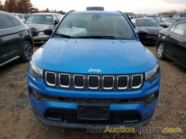 JEEP COMPASS LATITUDE LUX, 3C4NJDFN4PT549209