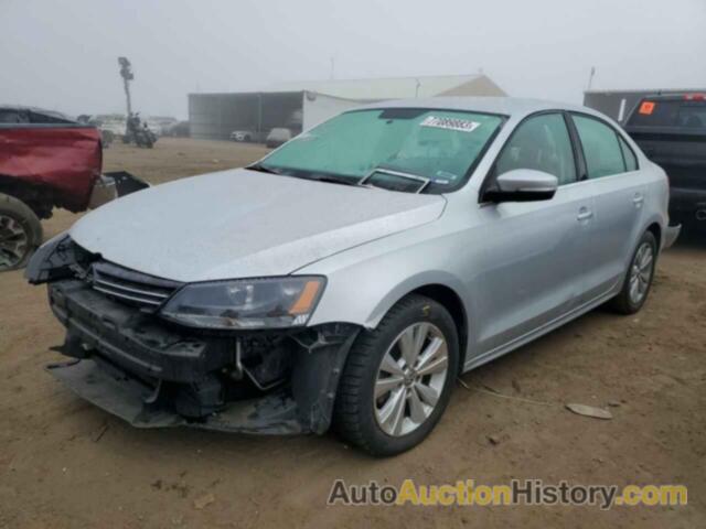 VOLKSWAGEN JETTA SE, 3VWDP7AJ5DM296663