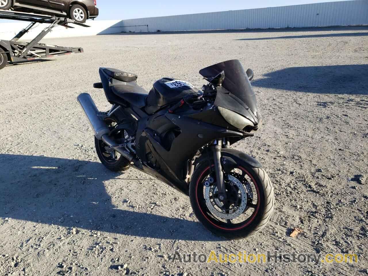 YAMAHA R6 L, JYARJ06EX3A005160