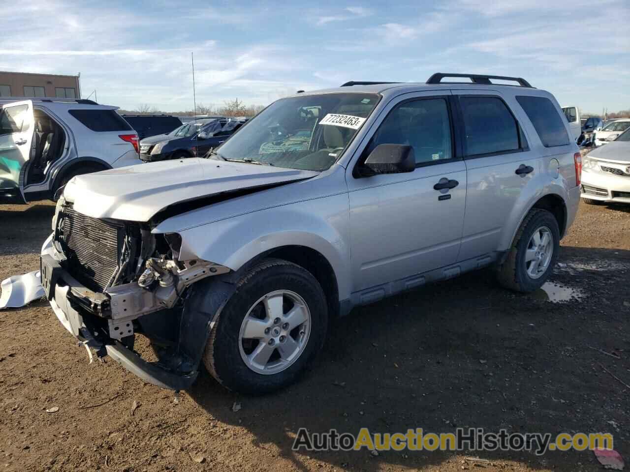 2011 FORD ESCAPE XLT, 1FMCU0DG1BKB96087