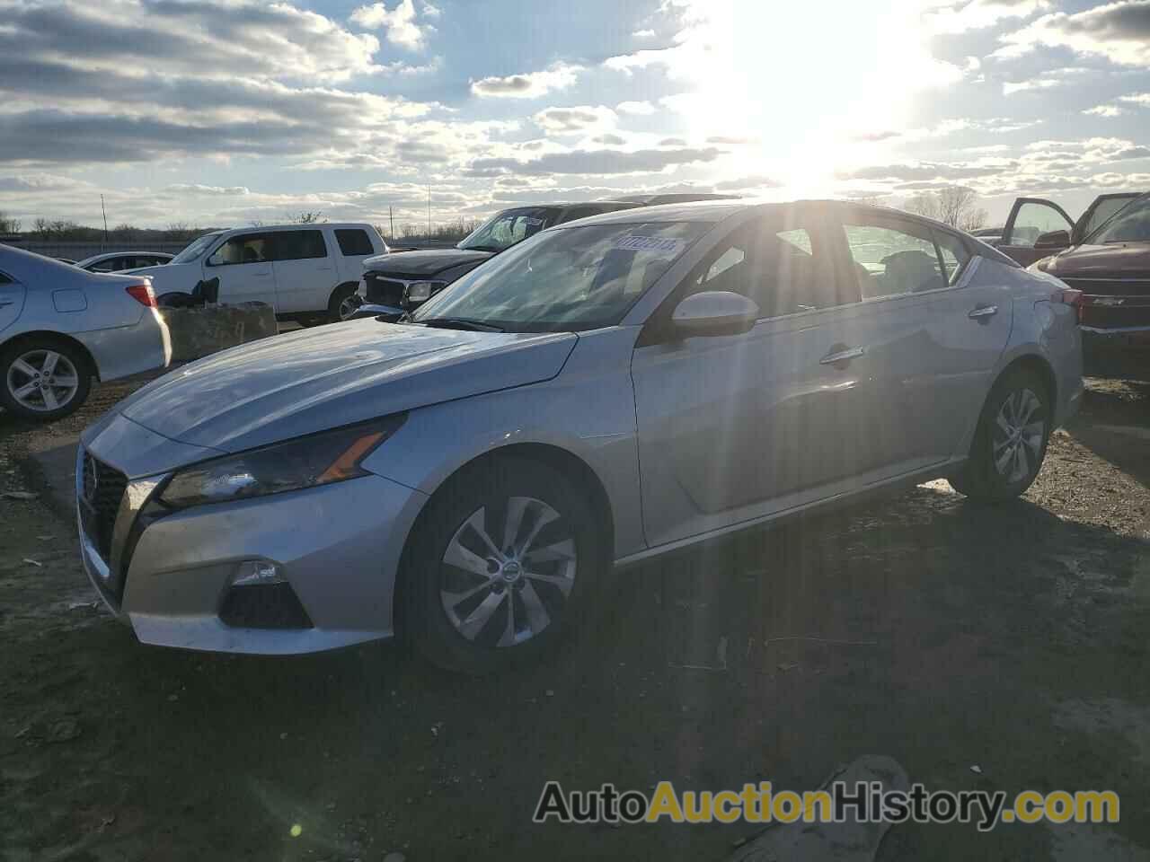 NISSAN ALTIMA S, 1N4BL4BV0NN314117