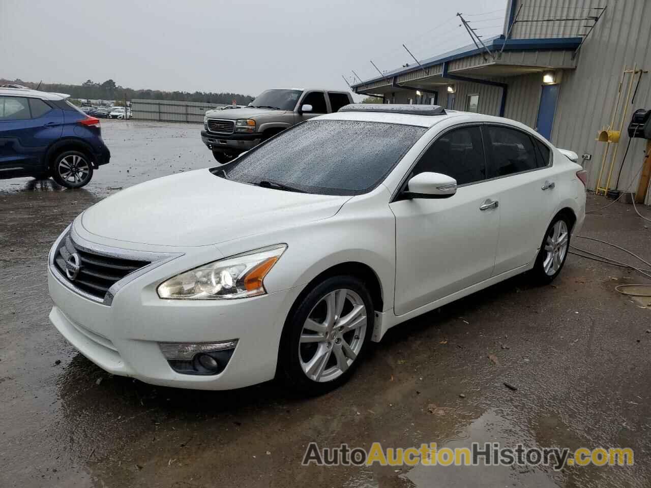 NISSAN ALTIMA 3.5S, 1N4BL3AP8DC913628