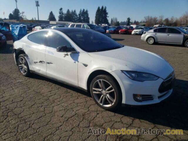 TESLA MODEL S, 5YJSA1CN0DFP04497