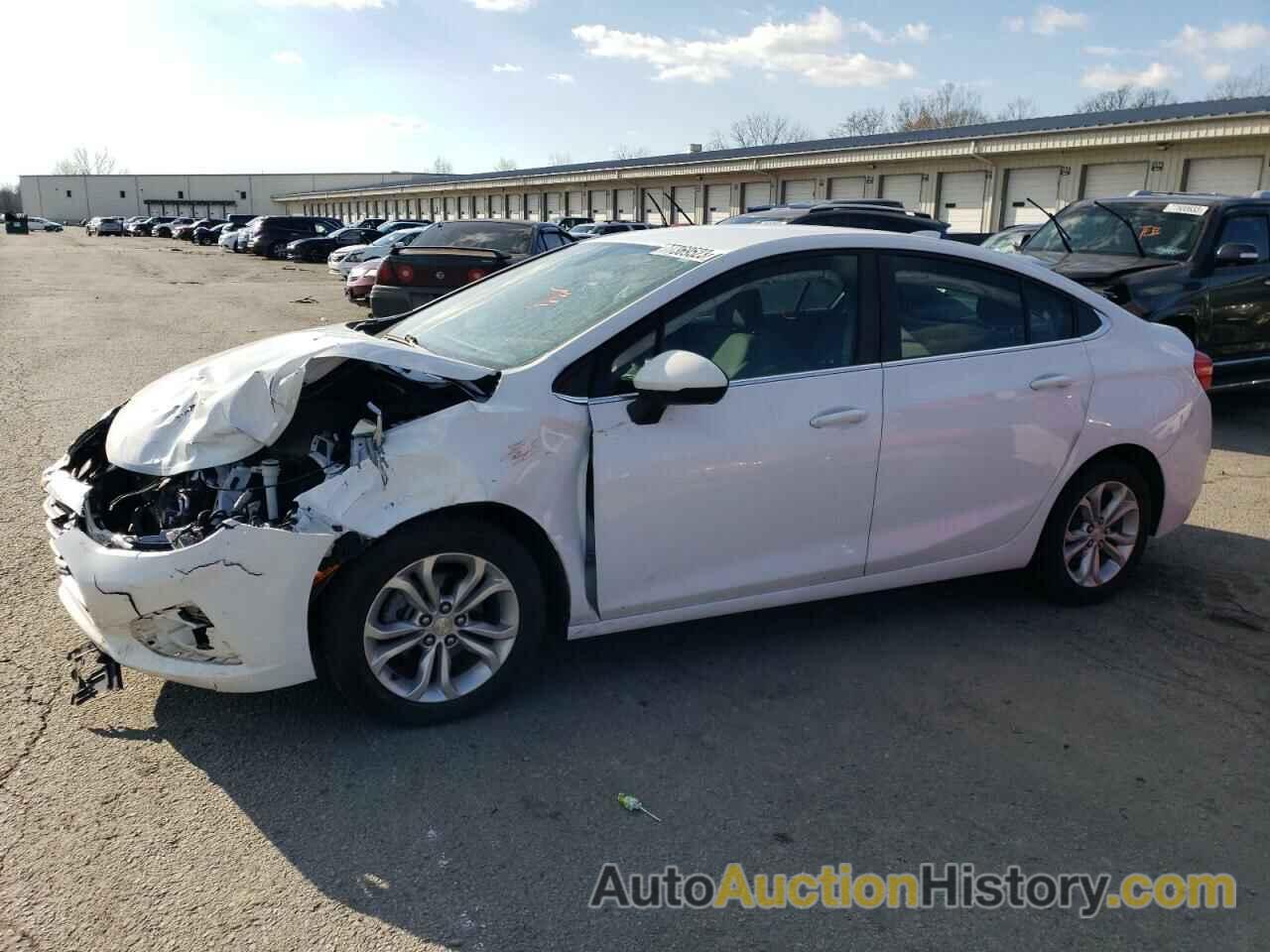 CHEVROLET CRUZE LT, 1G1BE5SM1K7141587