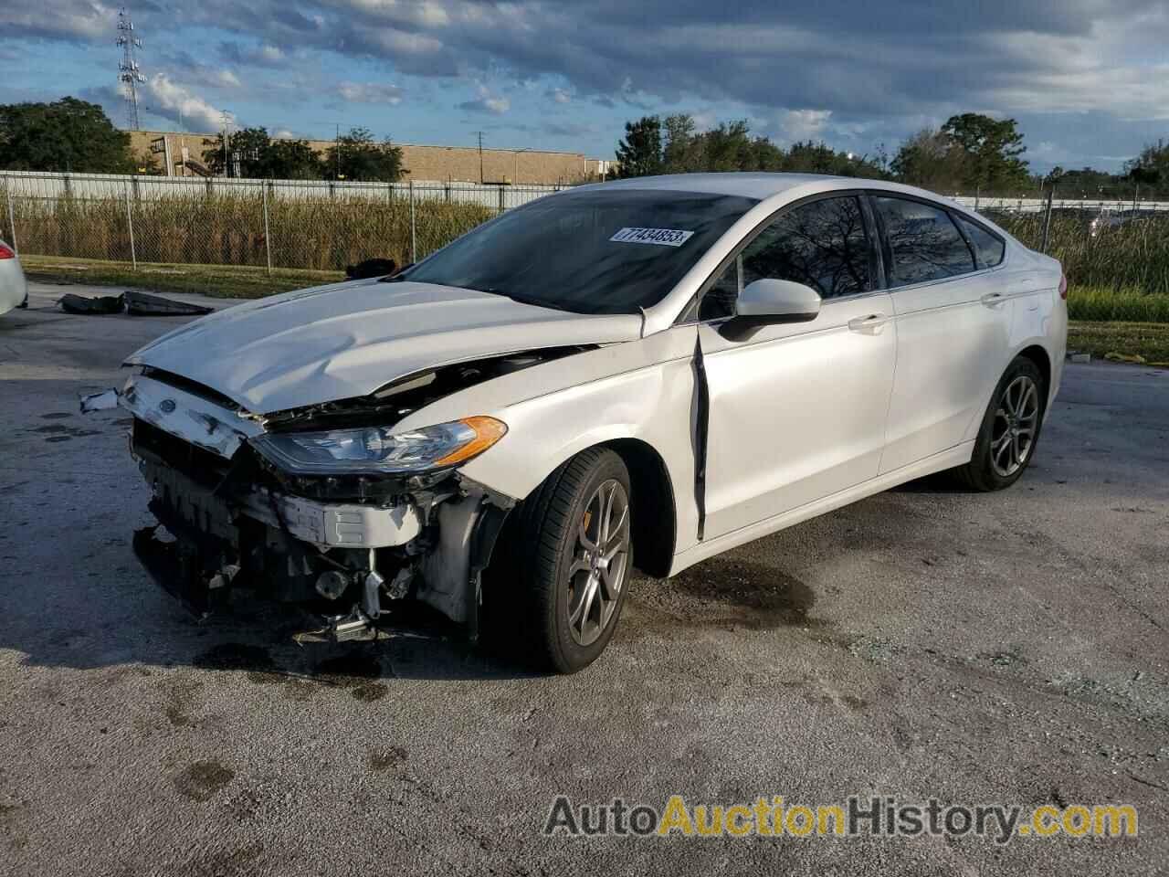 FORD FUSION SE, 3FA6P0HD0HR347178