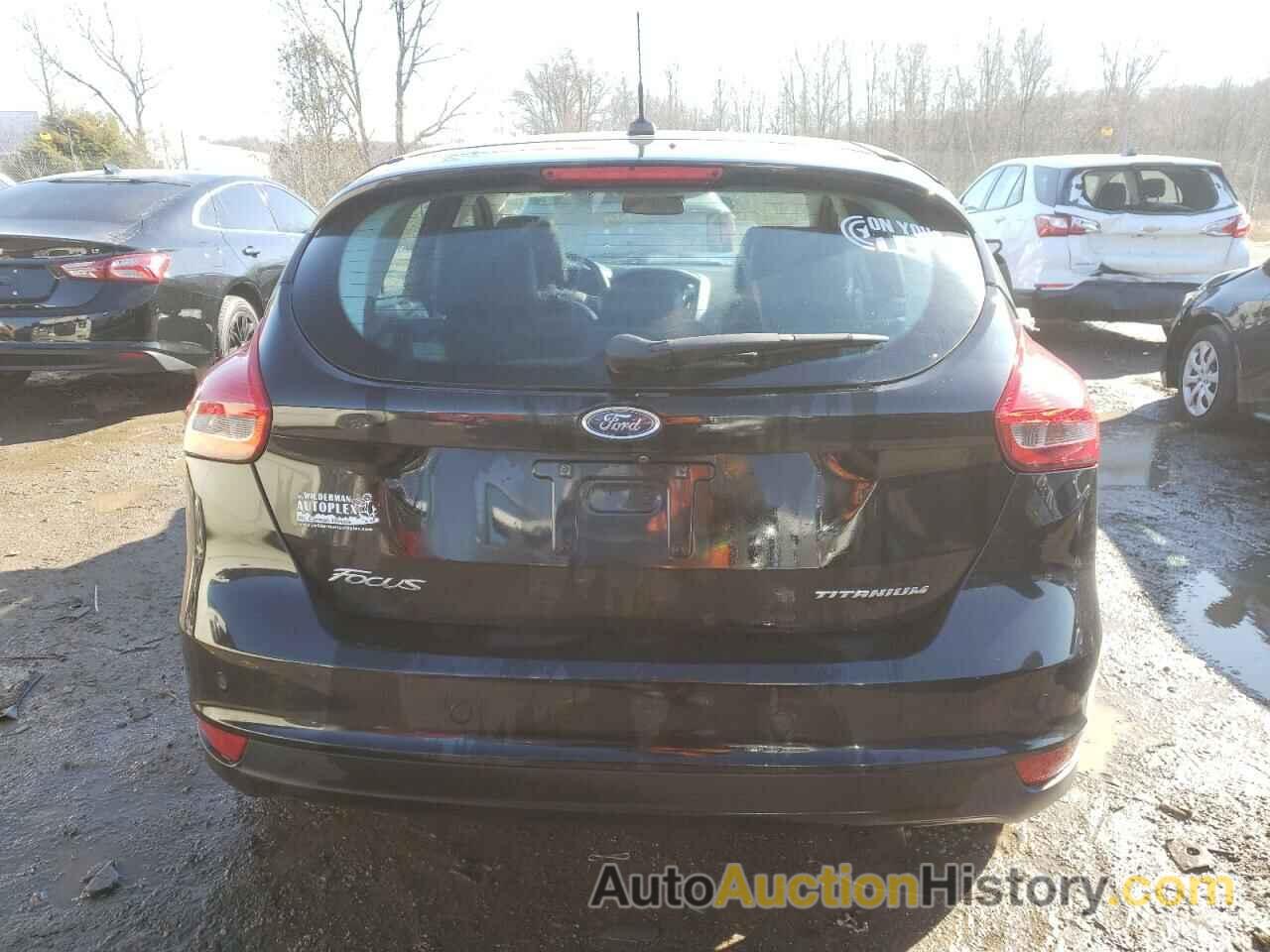 FORD FOCUS TITANIUM, 1FADP3N29HL328171