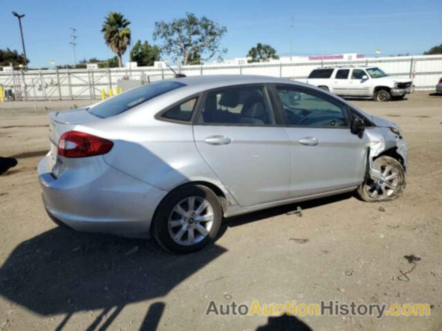 FORD FIESTA SE, 3FADP4BJ6DM120128