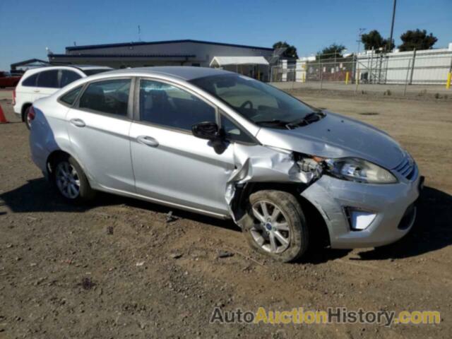 FORD FIESTA SE, 3FADP4BJ6DM120128