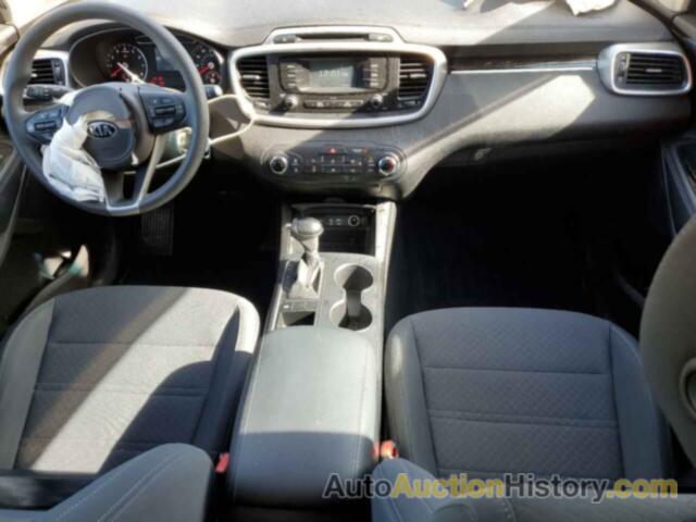 KIA SORENTO LX, 5XYPG4A32JG361249