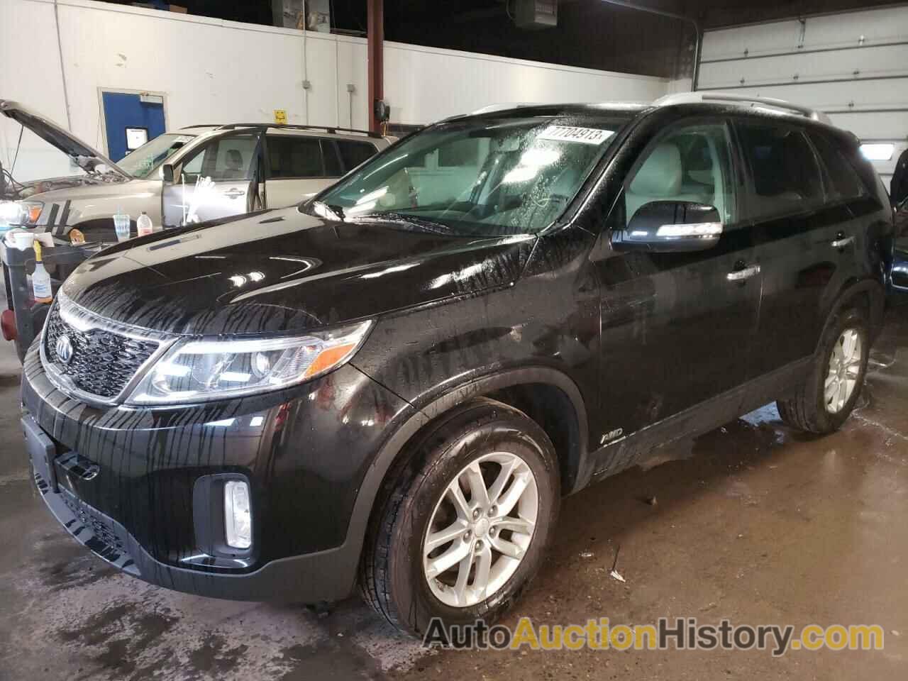 2014 KIA SORENTO LX, 5XYKTDA64EG467109