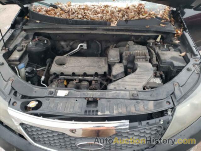 KIA SORENTO EX, 5XYKUCA10BG003886