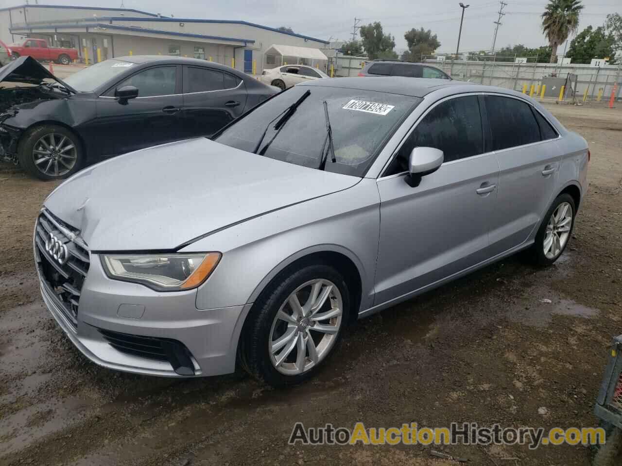 AUDI A3 PREMIUM, WAUAJGFF9F1036372