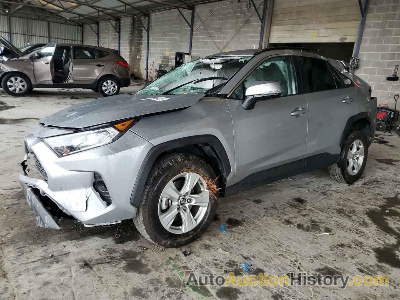 TOYOTA RAV4 XLE, 2T3W1RFV8LC067767