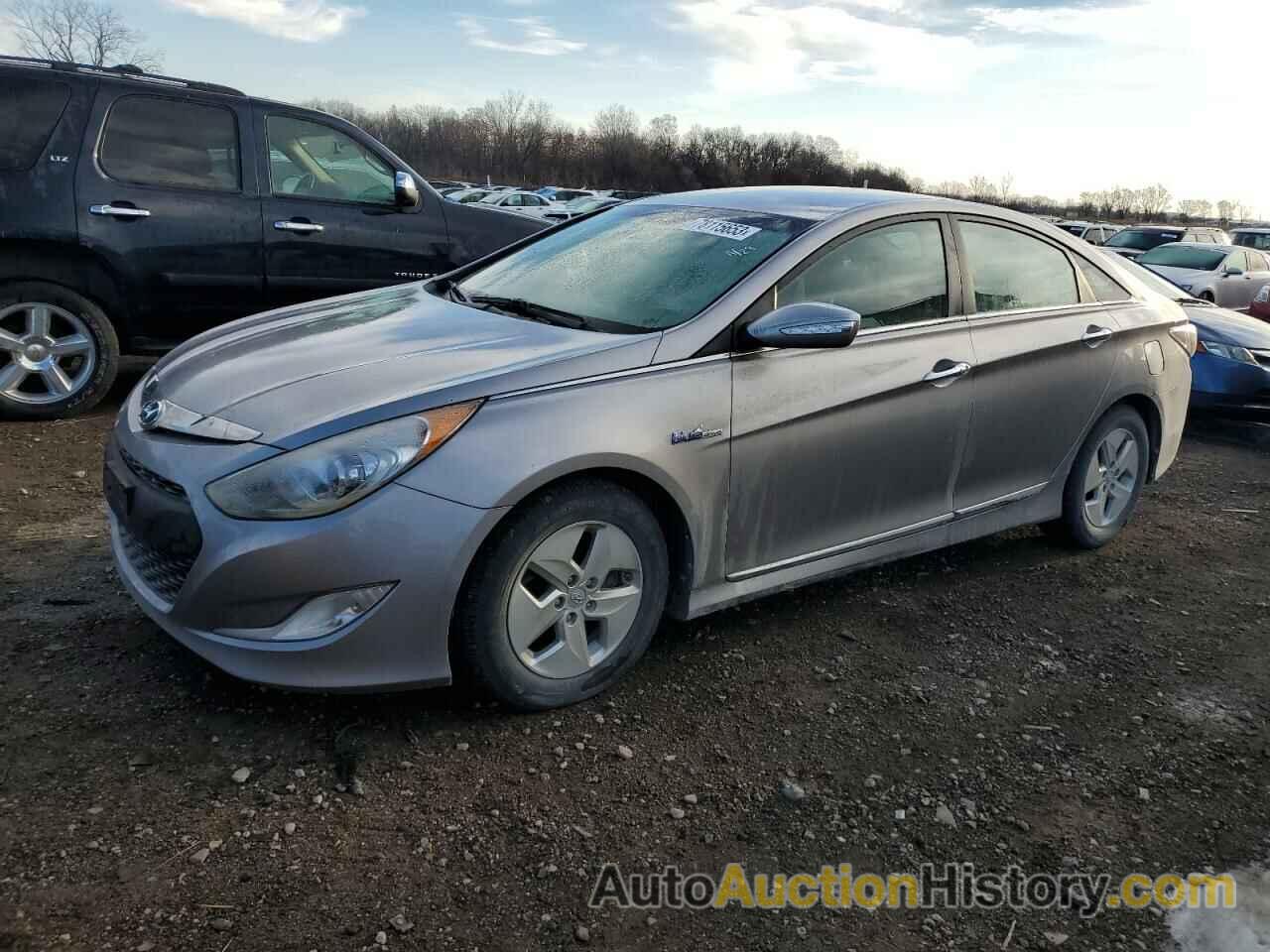 2011 HYUNDAI SONATA HYBRID, KMHEC4A41BA017243