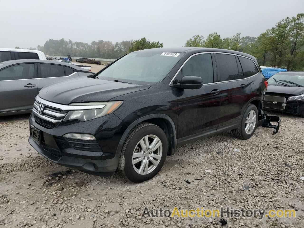 HONDA PILOT LX, 5FNYF5H15GB021658