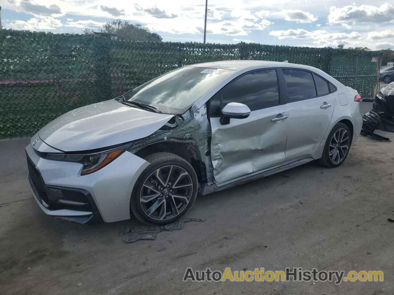 2020 TOYOTA COROLLA SE, 5YFS4RCE6LP051523