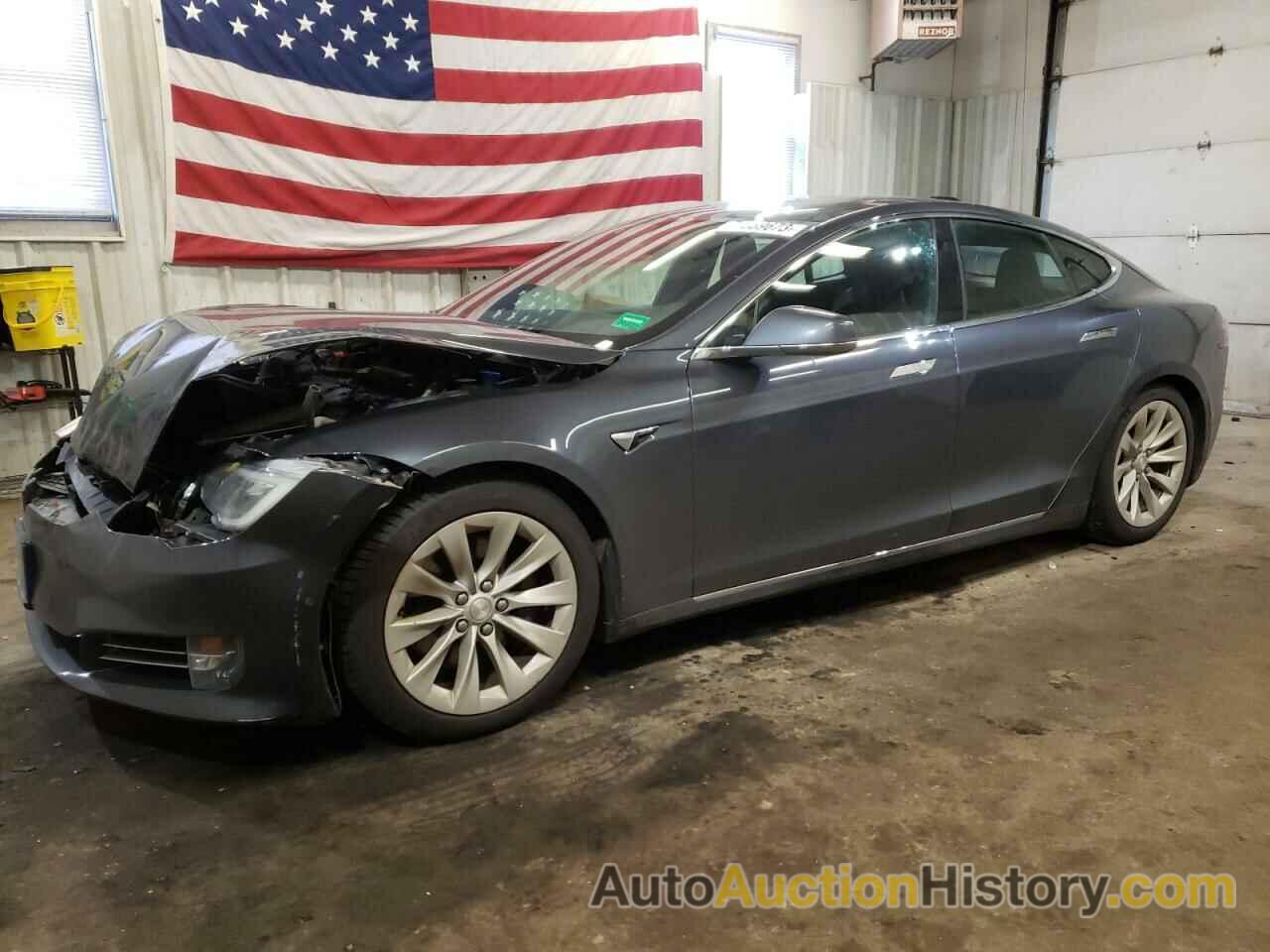 TESLA MODEL S, 5YJSA1E20GF175818