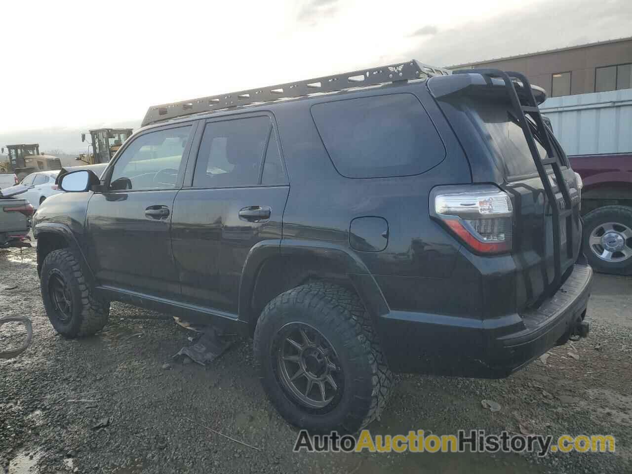 TOYOTA 4RUNNER SR5, JTEBU5JR5E5199964