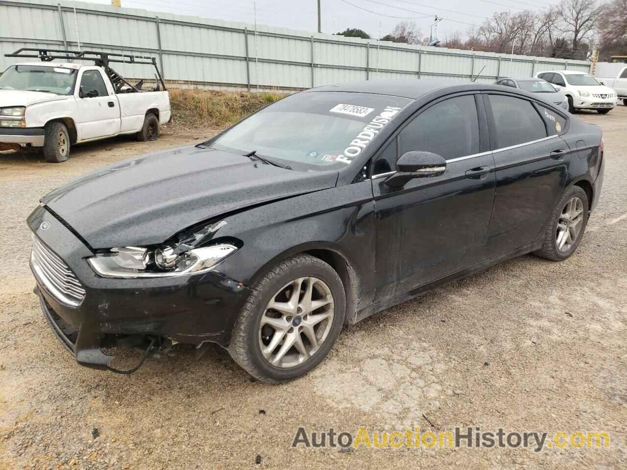 FORD FUSION SE, 3FA6P0HR2DR183910