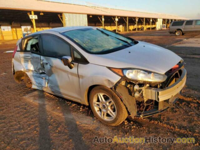 FORD FIESTA SE, 3FADP4EJ0HM136116