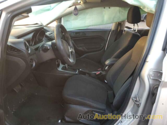 FORD FIESTA SE, 3FADP4EJ0HM136116