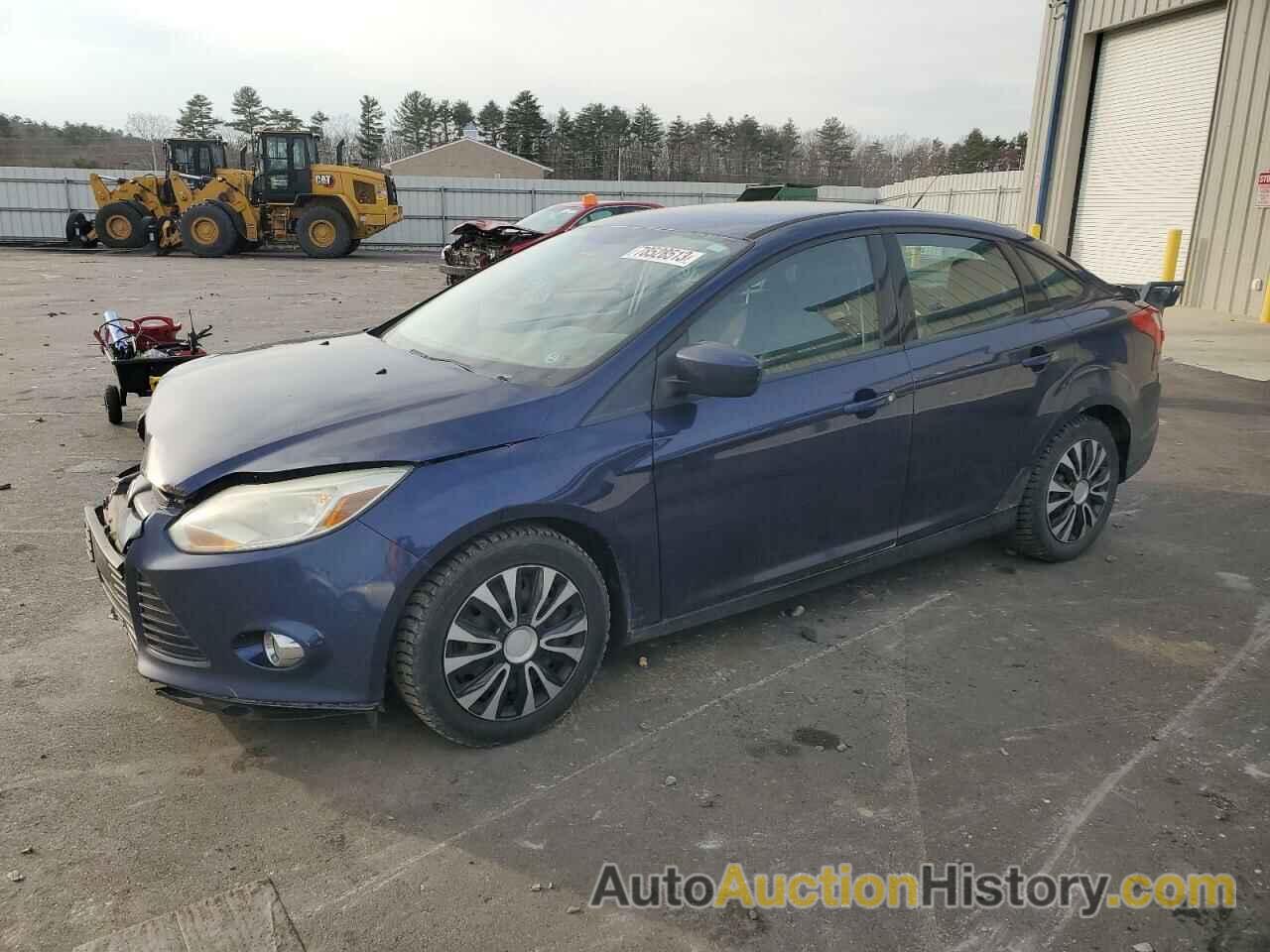 FORD FOCUS SE, 1FAHP3F28CL148673