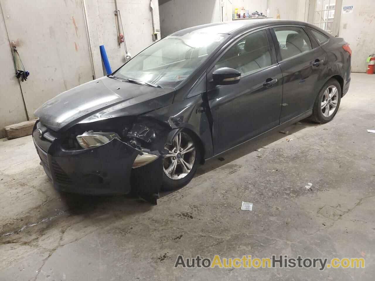 FORD FOCUS SE, 1FADP3F2XDL338149