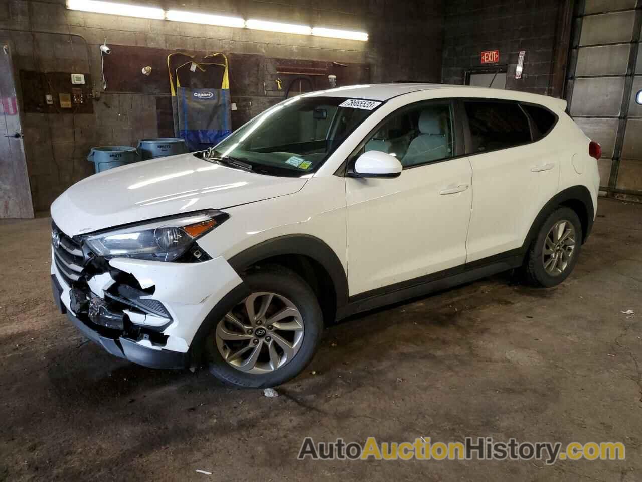 HYUNDAI TUCSON SE, KM8J23A48HU392582