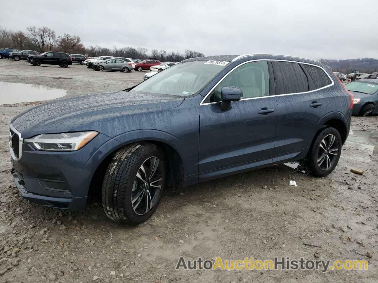 VOLVO XC60 T5 MOMENTUM, YV4102RK5L1558989