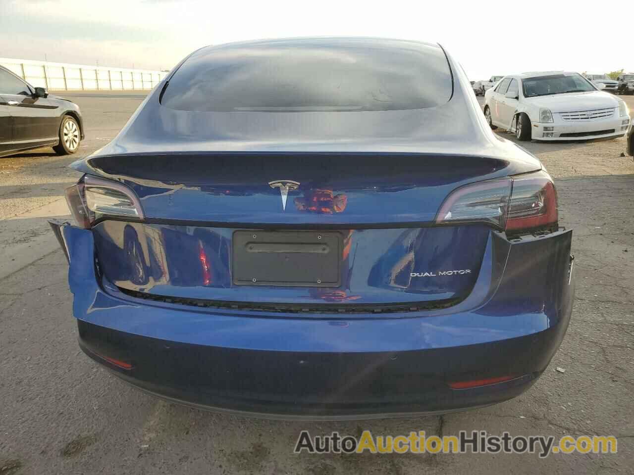 TESLA MODEL 3, 5YJ3E1EB8NF138716