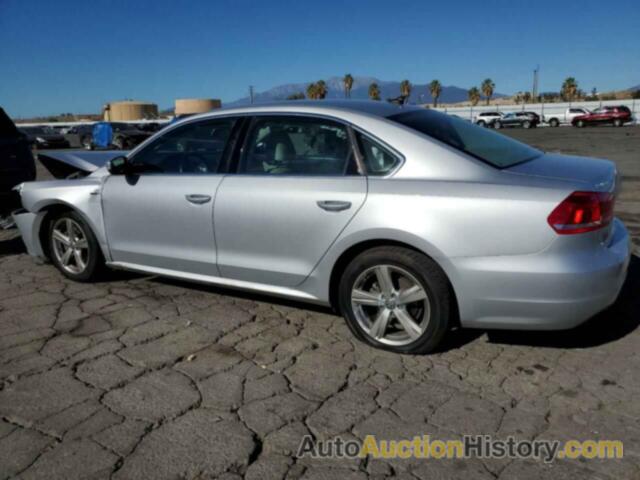 VOLKSWAGEN PASSAT S, 1VWAS7A32FC099425