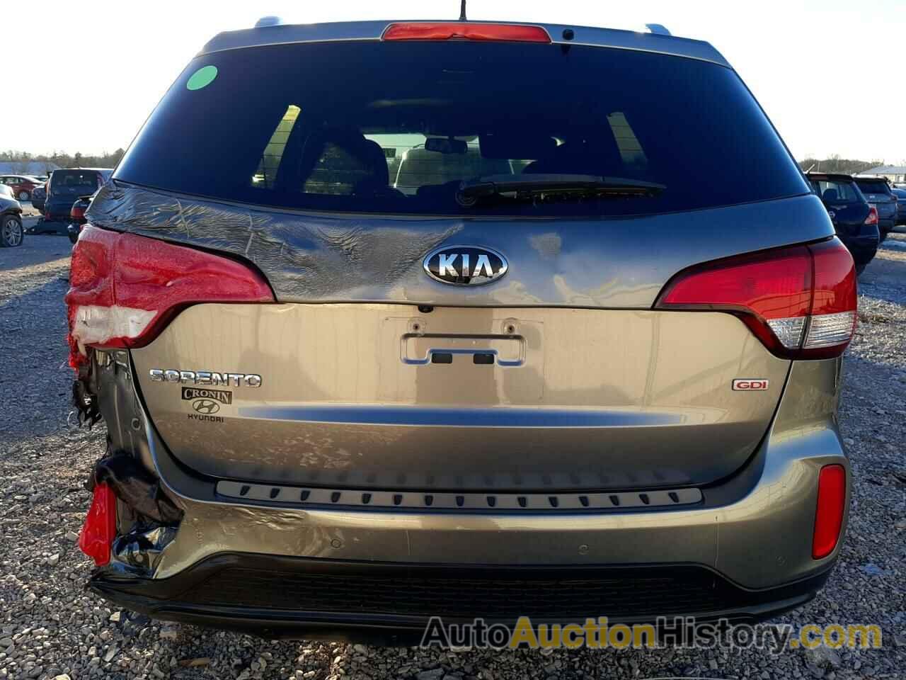 KIA SORENTO LX, 5XYKT3A62FG551828