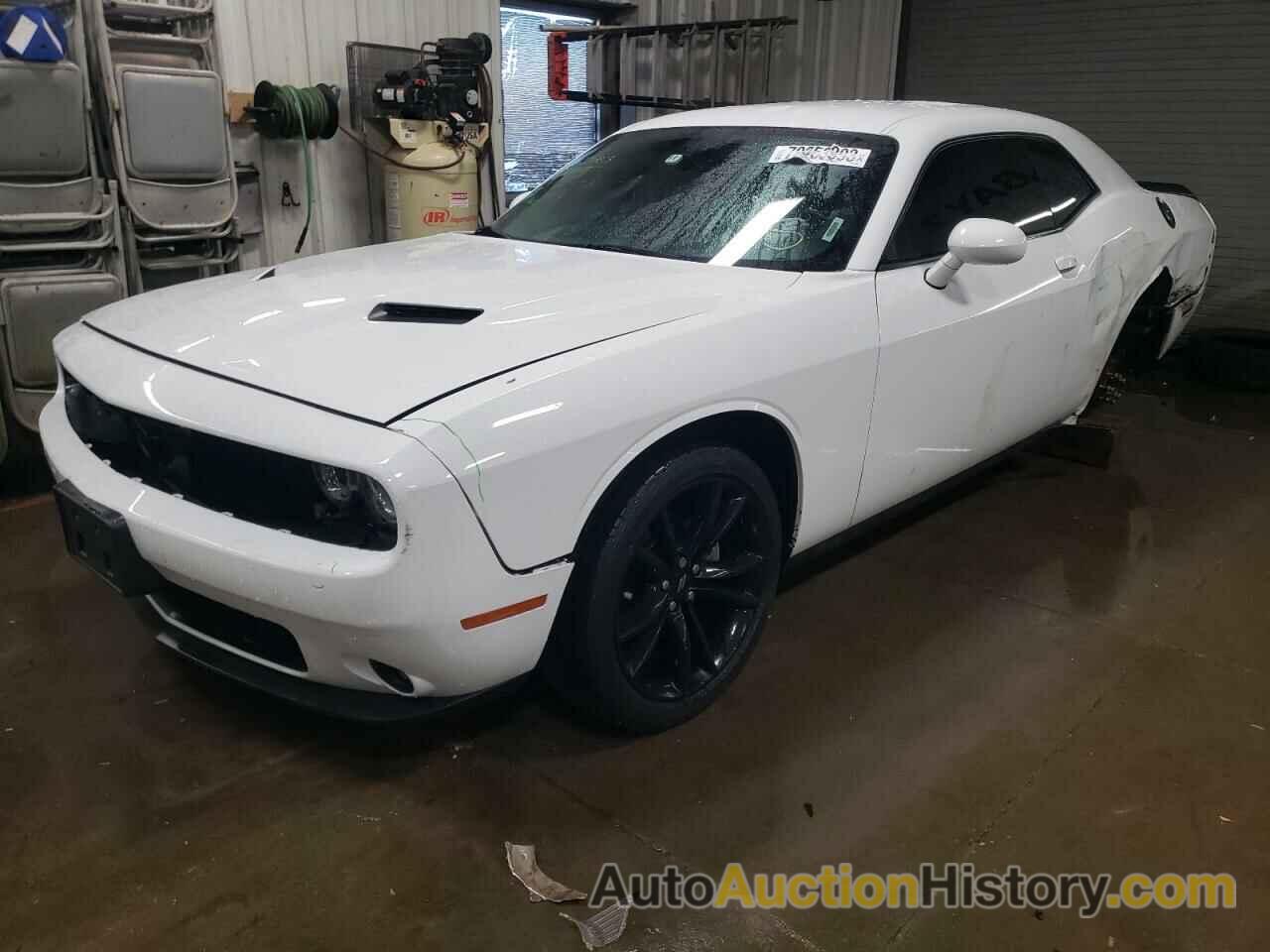 DODGE CHALLENGER SXT, 2C3CDZAG0JH209466