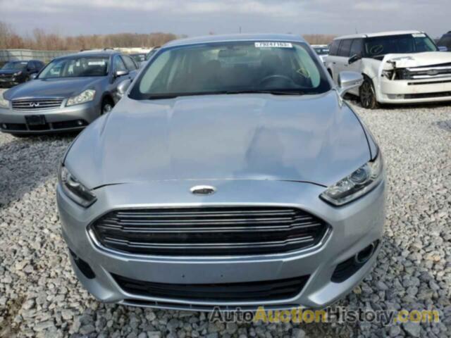 FORD FUSION SE, 3FA6P0T92GR320422