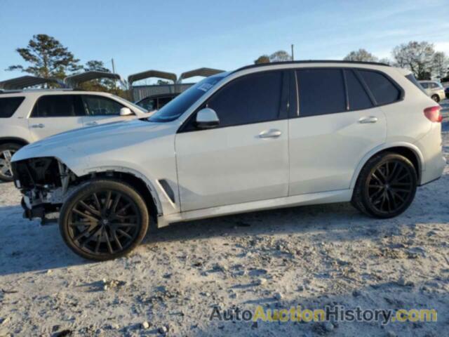 BMW X5 XDRIVE40I, 5UXCR6C02M9G21597