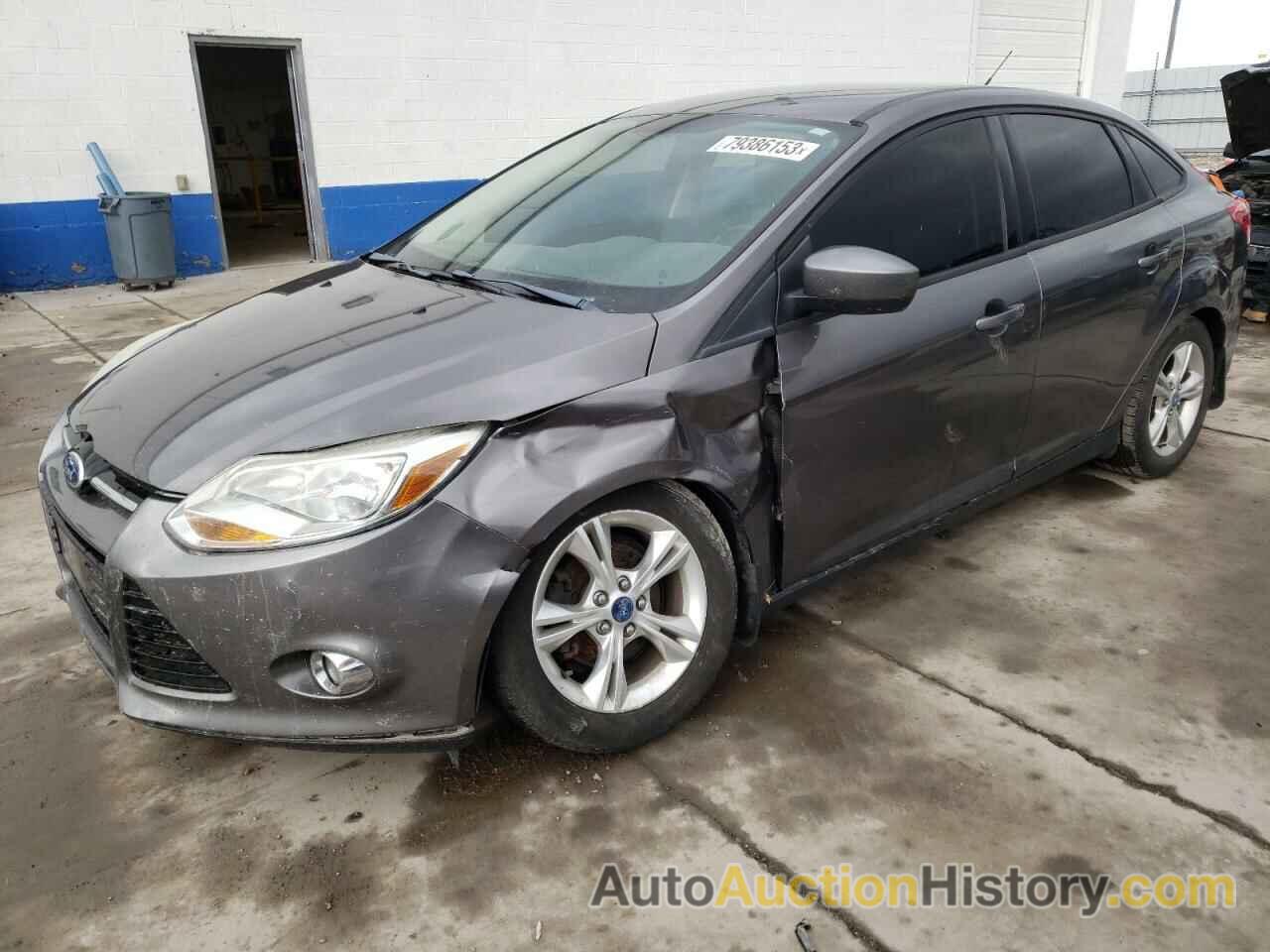 FORD FOCUS SE, 1FAHP3F26CL250697