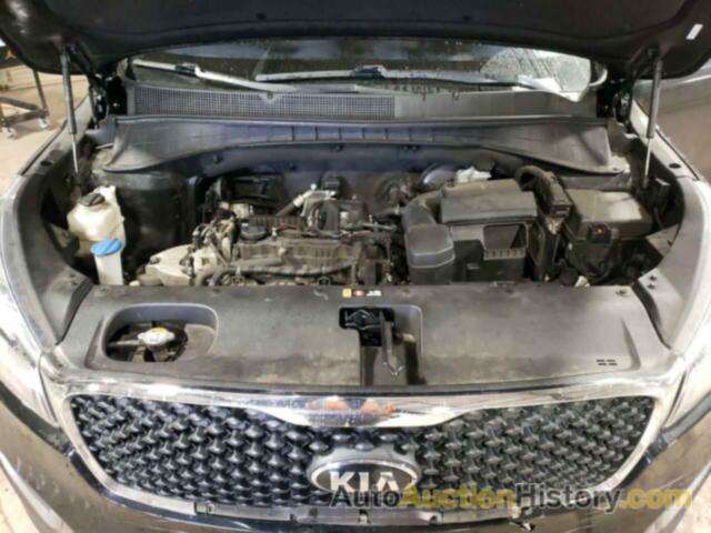 KIA SORENTO LX, 5XYPG4A33HG233418