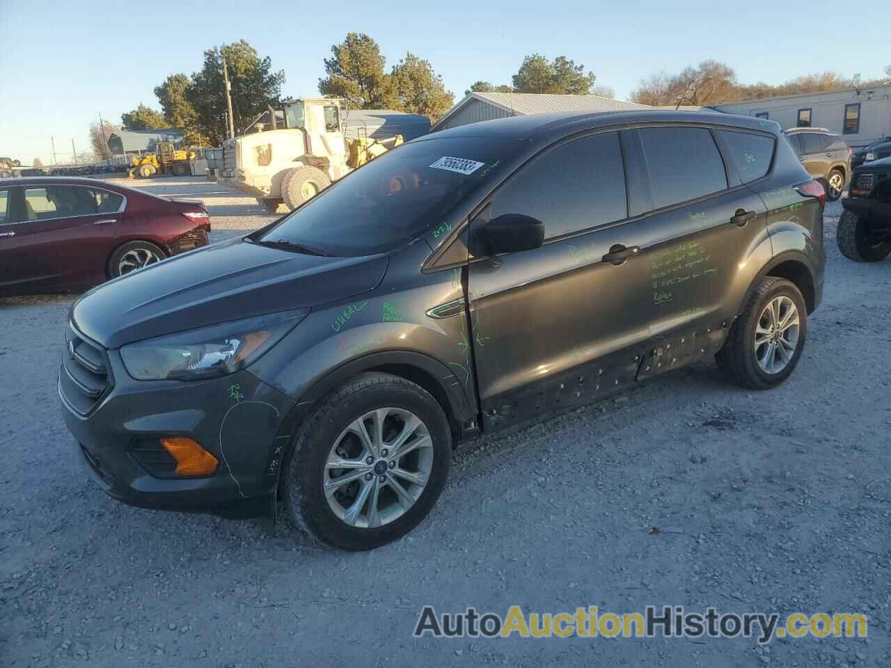 FORD ESCAPE S, 1FMCU0F71KUB01223